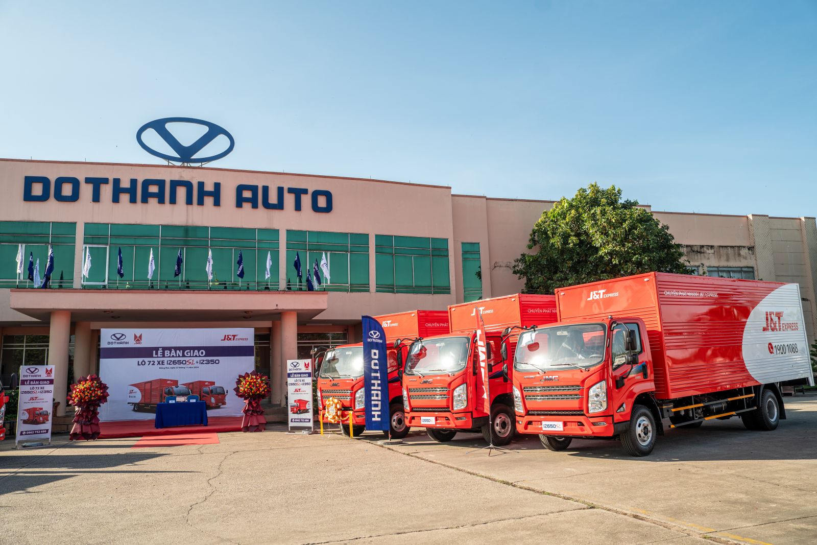 Tối ưu hóa vận hành logistics với xe tải DOTHANH IZ650SL