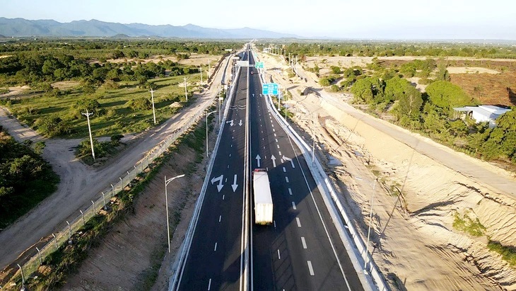 Hệ thống đường cao tốc Việt Nam đến năm 2025 ưu tiên phát triển trục ngang Cao tốc Vĩnh Hảo - Phan Thiết 