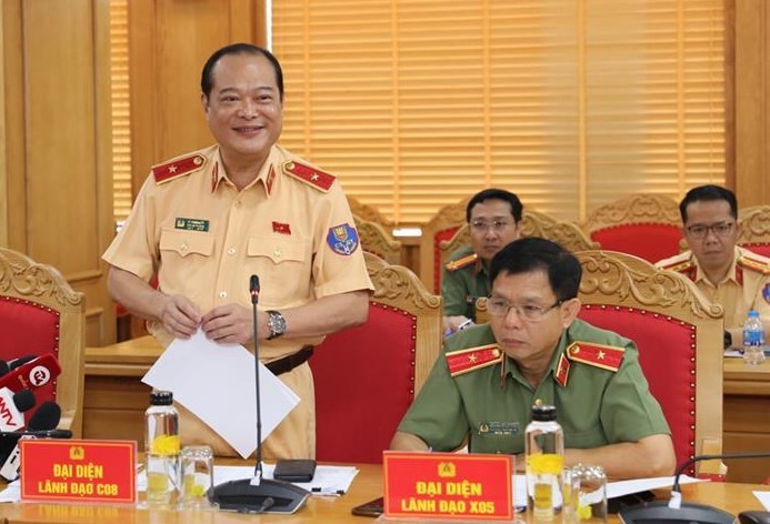 Phó Cục trưởng Cục Cảnh sát giao thông, Thiếu tướng Lê Xuân Đức thông tin về triển khai Nghị quyết 73/202/QH15 về thí điểm đấu giá biển số ô-tô của Quốc hội chính thức có hiệu lực từ ngày 1/7/2023