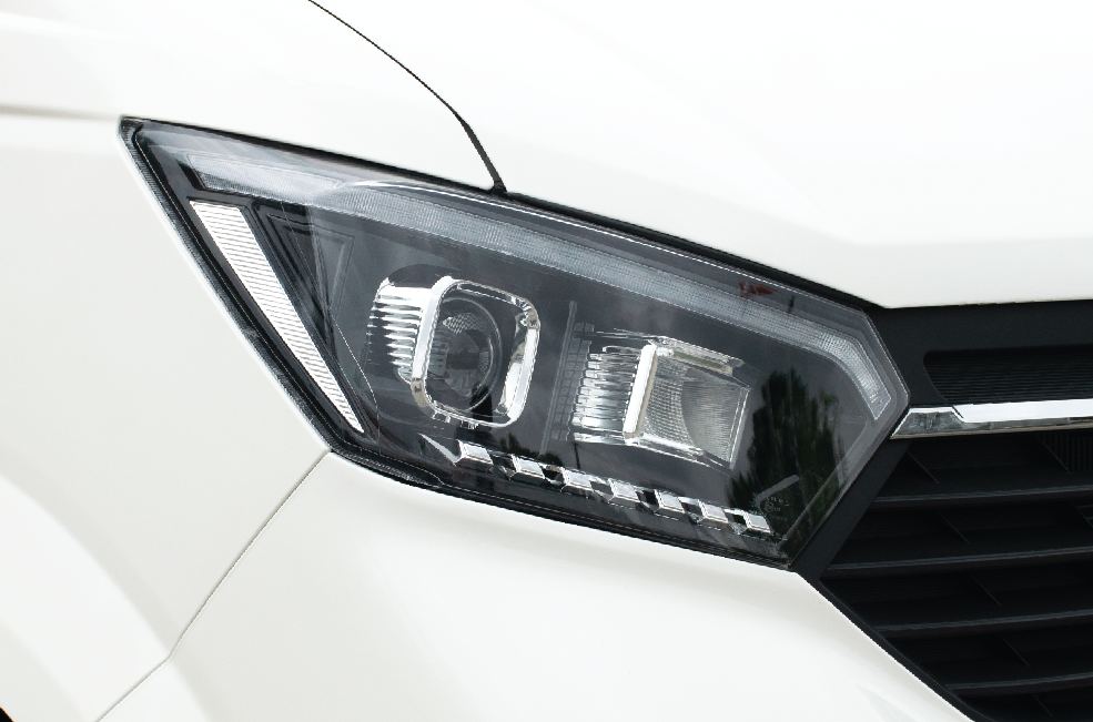 Cụm đèn Halogen + dãy đèn LED