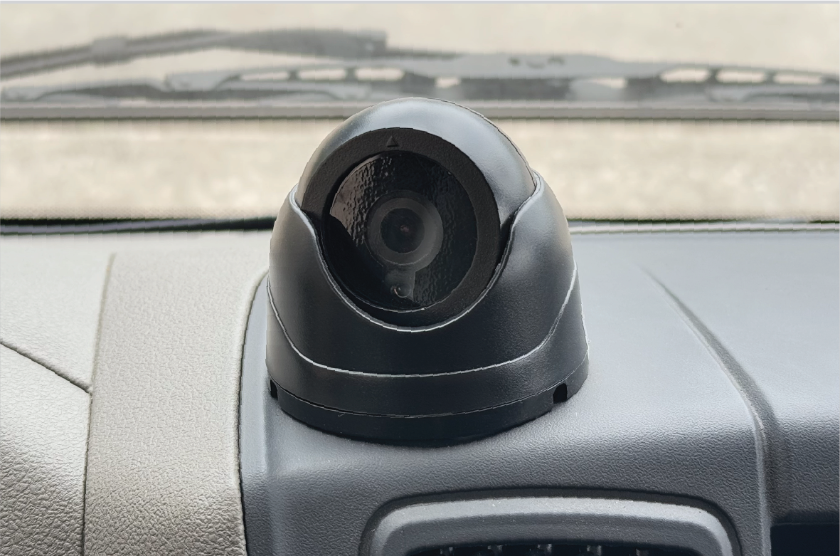 Camera EcoTek đồng bộ, hỗ trợ giám sát học viên thực hành lái xe trên đường